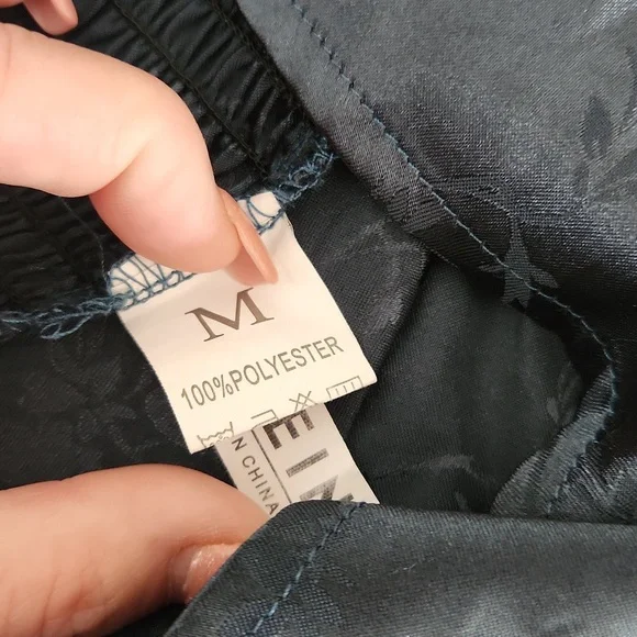 SHEIN 4/$10 - Picture 4 of 4